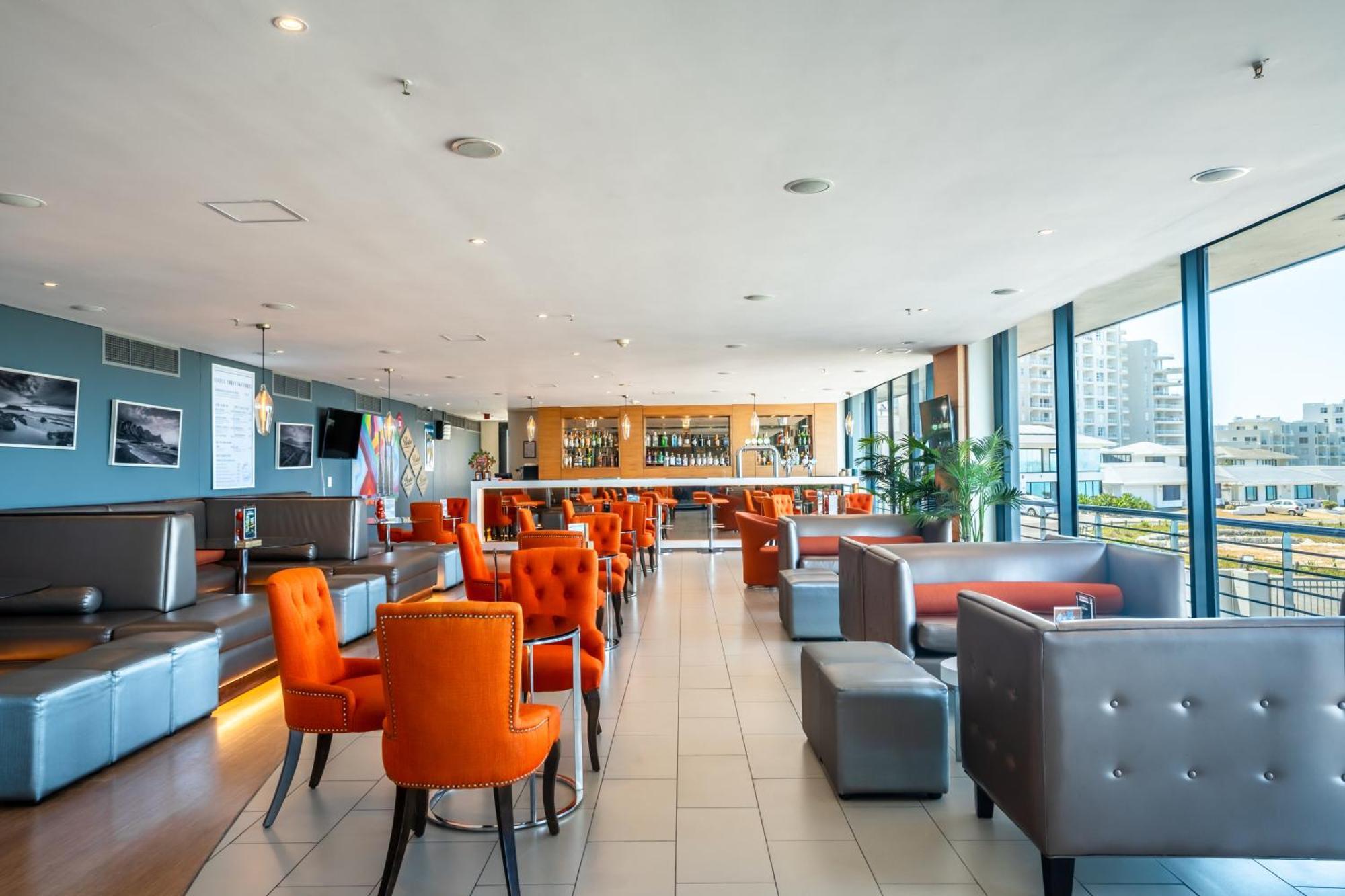 Blaauwberg Beach Hotel Bloubergstrand Dış mekan fotoğraf