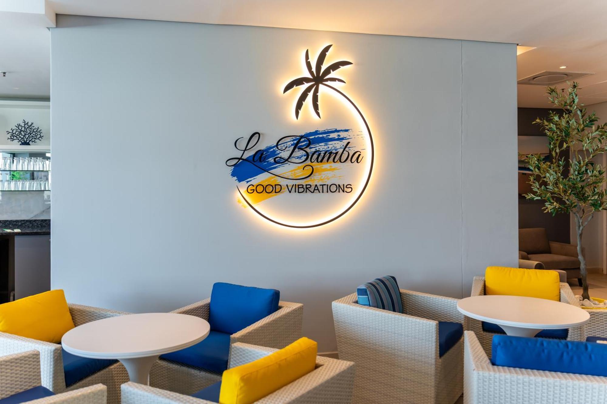 Blaauwberg Beach Hotel Bloubergstrand Dış mekan fotoğraf