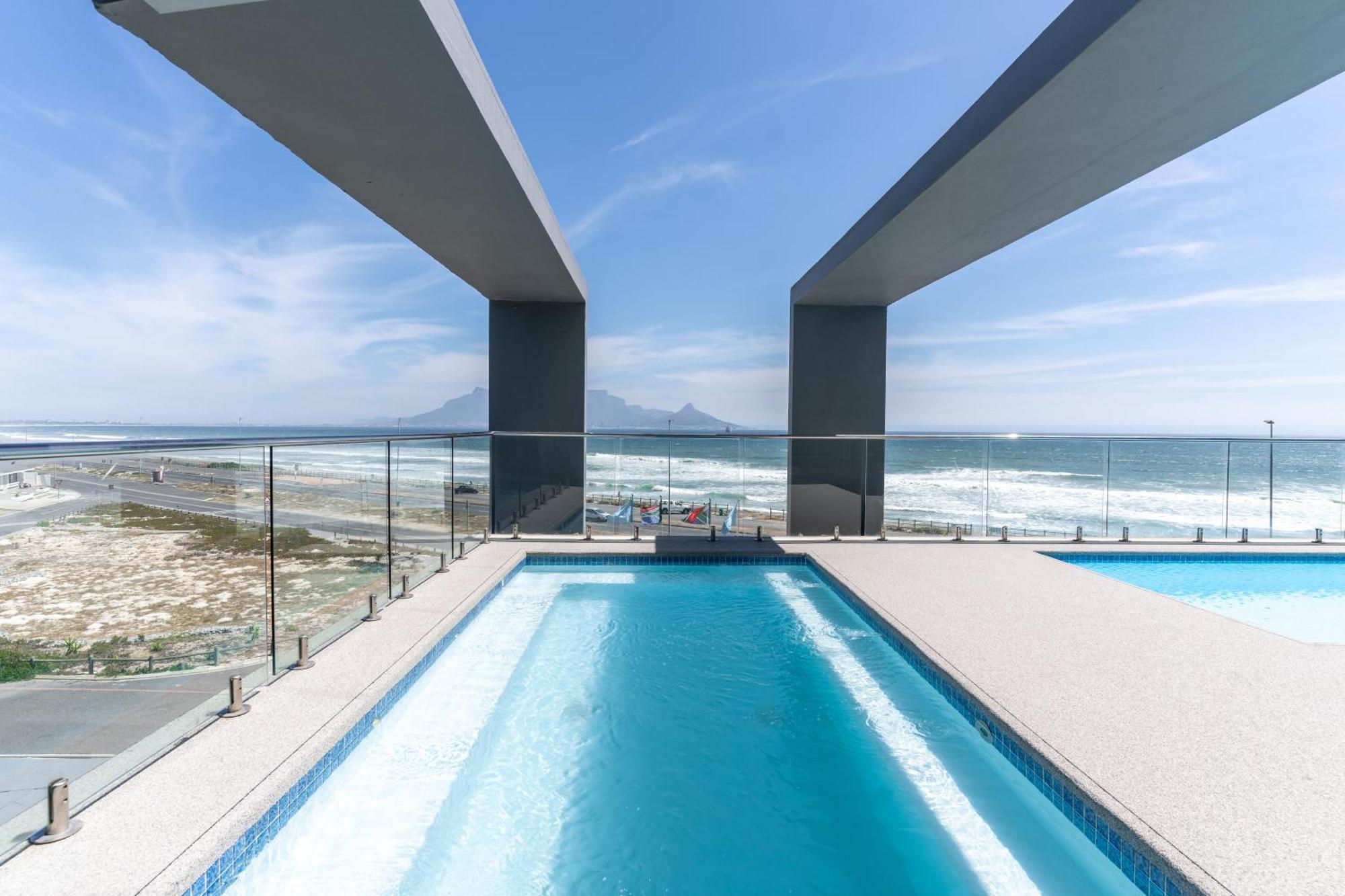 Blaauwberg Beach Hotel Bloubergstrand Dış mekan fotoğraf